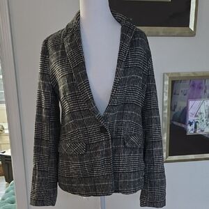 cupcakes & cashmere Black and White Checkered Blazer